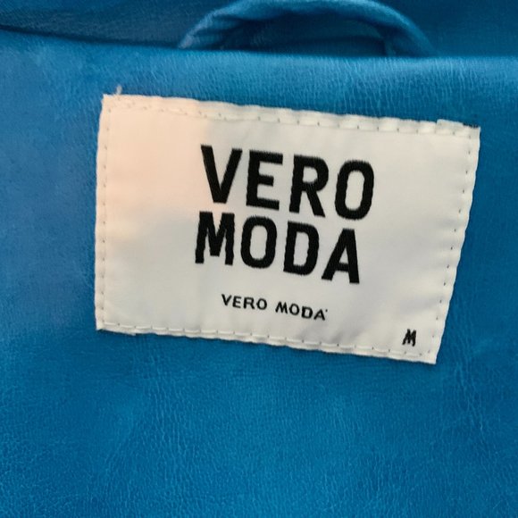 Medium Faux Leather Jacket - Picture 4 of 4